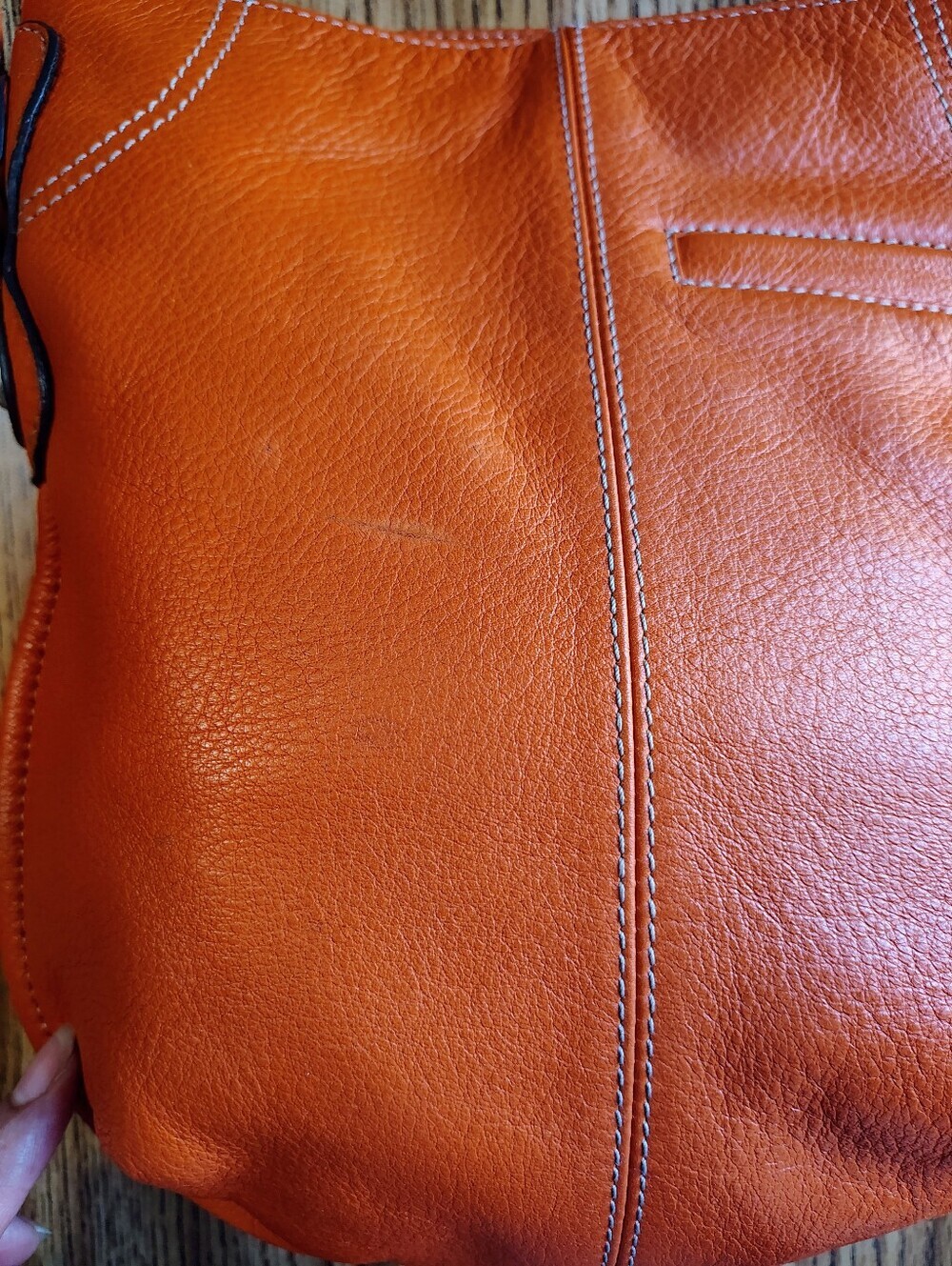 B.Makowsky Orange Genuine Leather Crossbody Bag and Animal Print Multi Pockets. - Picture 13 of 15